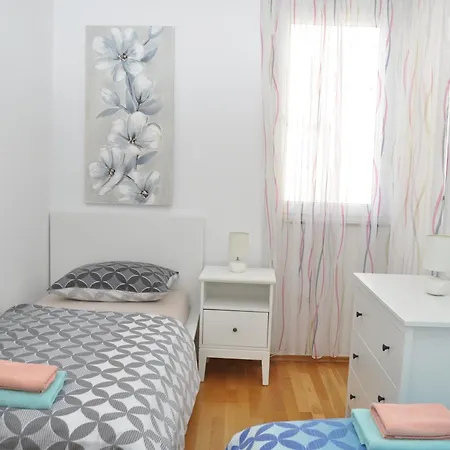 Kristijan Apartment